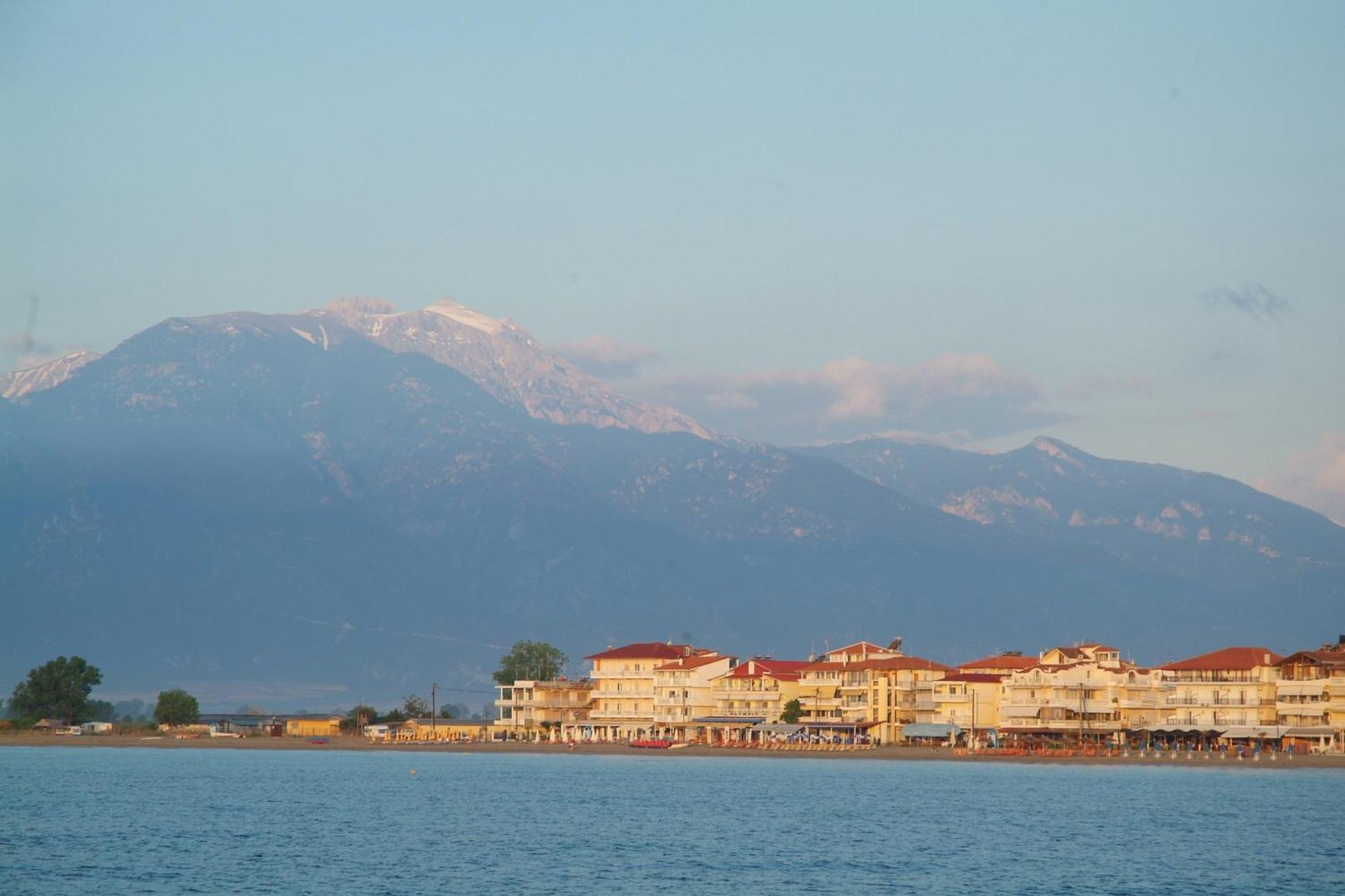 Hotel Platon Beach Olympiakí Aktí Esterno foto